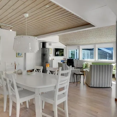 Gorgeous In Nykobing Sj With Wifi Holiday home Klint